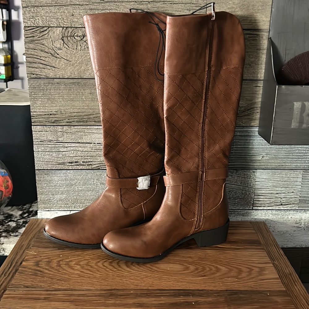 St Johns Bay 9 Chestnut Brown Knee High Boot  NWOT